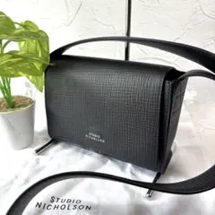 最終値下げJimmyChoo ジミーチュウ JCロゴ バケットバック - メルカリ