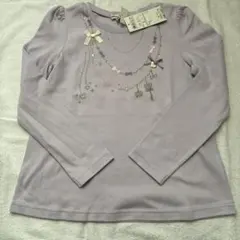 薄紫色 長袖カットソー 装飾付き