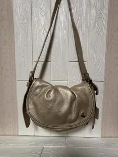 ペレボルサ　レザー ショルダーバッグ