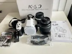 PENTAX K-50 ホワイト　デジタル1眼レフカメラのサムネイル