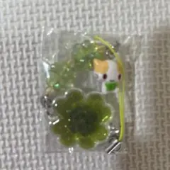サンリオ シークレットクローバーストラップ マシュマロみたいなふわふわにゃんこ