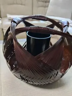 竹製のダークブラウン花器 - メルカリ