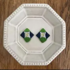 Item thumbnail for item d17e8bca-70c6-4621-96e6-be23f66c7b71