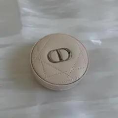 Dior ディオールスキン フォーエヴァー クッション パウダー ラベンダー