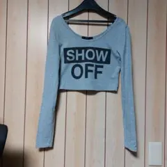FOREVER21　クロップドトップス　 ショート丈長袖Tシャツ 　グレー　　M