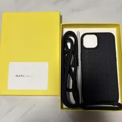 マークジェイコブス MARC JACOBS iPhone13.14ケースのサムネイル