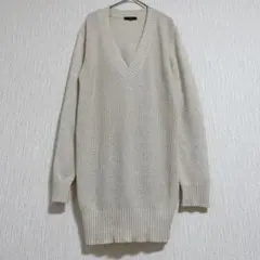 【セブンアイディコンセプト】アイボリー Vネック 長袖ニットセーター 40