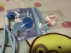 キャンディ型グミとキャラクターセット