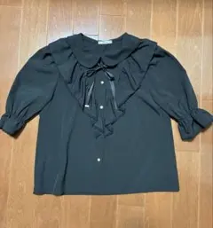 majoretty マジョレッティ 黒ブラウス　M