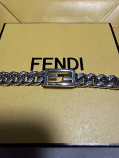 FENDI フェンディ バケットネックレス 喜平チェーン 芸能人着用 保存箱