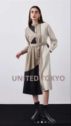 【美品】UNITED TOKYO スライドラインプリーツバンドカラーワンピース