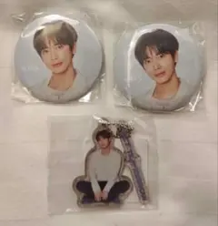 TXT　テヒョン カプセルトイ 缶バッジ アクリルキーリング