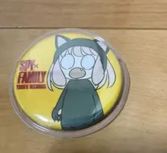 スパイファミリー　タワレコ　缶バッジ　アーニャ　ねこ