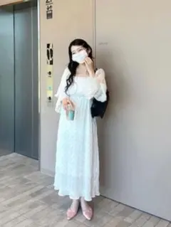 【裏地付き】花柄ロングワンピースのサムネイル