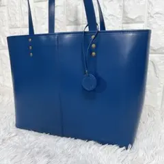 美品1PIU1UGUALE3 レザートートバッグ大容量 A4イタリアンレザー 