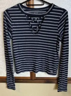 Hollister 長袖ストライプTシャツ　S