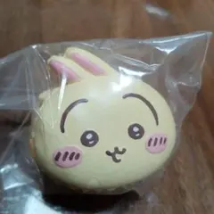 ちいかわ　きゃらまかろん　うさぎ