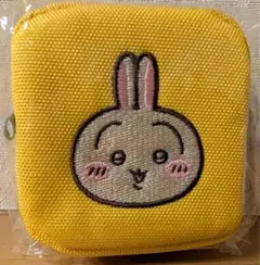 新品タグ付き★ちいかわ カラビナつき 刺繍 スクエアミニポーチ うさぎ