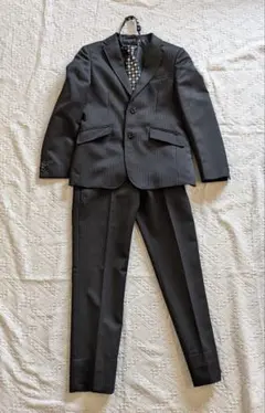 男児フォーマルスーツ　卒服 150