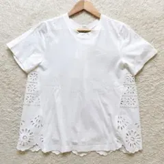 美品★シーニューヨーク　 カットワーク　カットソー　レース　刺繍　半袖　白　綿のサムネイル