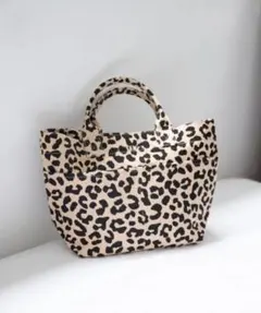 【新品】 LOWRYSFARM ローリーズファーム トートバッグ レオパード M