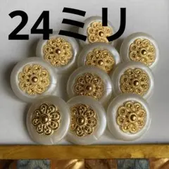 ひろひろあーやさま専用です　パール調×お花