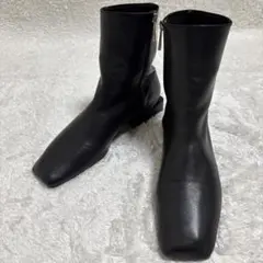 ZARA 【ザラ】 サイドジップ スクエアトゥ ショートブーツ ブラック