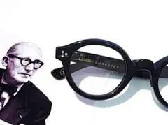 Item thumbnail for item 48da456a-0f28-49a7-a846-155916e3f46c