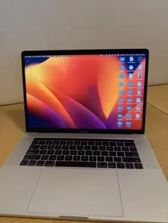 MacBook Pro 15インチ シルバー 本体