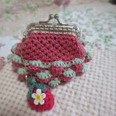 ☆Strawberry☆Rose☆様 苺編みがま口　ハンドメイド