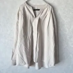 BLISS POINT スキッパーブラウス 長袖 タック アイボリー M 上品のサムネイル