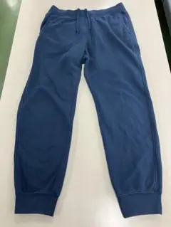 ユニクロ　青いジョガーパンツ ドローストリング付き