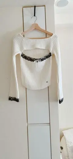 ANDMARY andmary ベージュオフショルダートップス オフショルダー ベージュ トップス - メルカリ