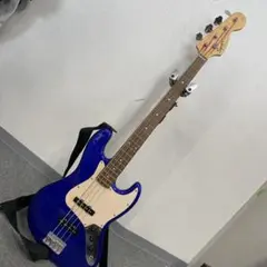Squier Affinity Jazz Bass 2000年製 ブルー Squier Affinity Jazz Bass 2000年製 ブルー - メルカリ