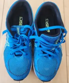 asics ターサーエッジ2　21.5サイズ