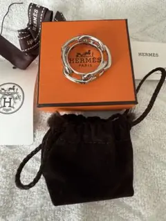 ⭐︎SUMO⭐︎【新品未使用】エルメス　カレ　90cm ソルド　タグ付き HERMES 中古 美品 エルメス スカーフ 90 カレ BRISE de CHARME 魅惑の