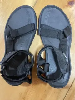 Item thumbnail for item 2d570bb0-70e5-4fb1-8b8b-d4313e9eea1f