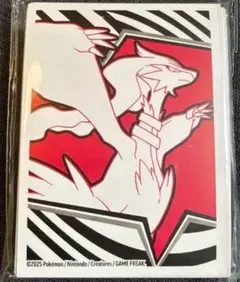 【新品・匿名配送】海外限定 レシラム デッキシールド スリーブ 65枚