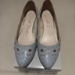 Bridget Birkin パンプス　24.5 アイスブルーのサムネイル