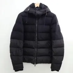 MONCLER フード付きダウンジャケットのサムネイル