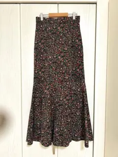 アパートバイローリーズ　マーメイド/花柄ロングスカート