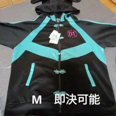 初音ミク　ジップパーカー　トラックジャケット　サンリオ　シナモロール　耳付き　M