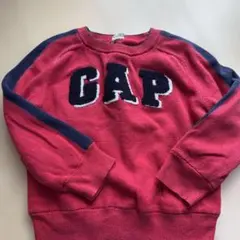 GAP 赤 トレーナー 2歳用
