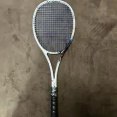 ジオブレイク70V【未使用品】 YONEX ガット張無料 ジオブレイク70V (マットホワイト