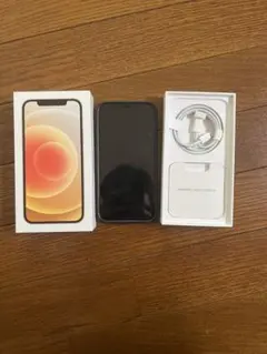 Apple iPhone 12 ブラック 本体 充電ケーブル付