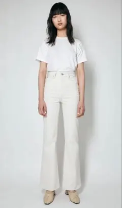 Item thumbnail for item 537bc516-f477-4227-8fd2-9ec9e8e9a1c3