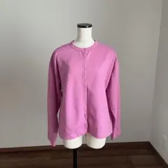 ピンク ボタン付き長袖カーディガン