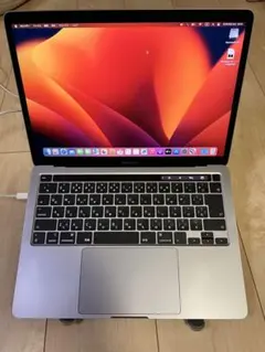 MacBookPro 13インチ、メモリ16GB、SSD 1TBキーボード付きのサムネイル