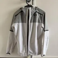 ランニングジャケット