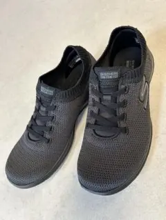 SKECHERS 23.5cm ブラック スニーカー